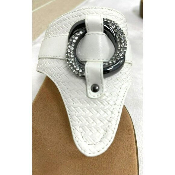 NEW Cliffs by White Mountain Benedict Wedge Thong Sandal Size 9 - Picture 2 of 6